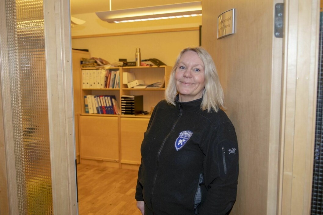 Den nye administrasjonssjefen hos Sysselmannen, Margrete Grinaker Berle,  er ikke ukjent med mørketid etter mer enn 20 år i Nord-Norge. Men mørketiden på 78 grader nord opplever hun som en god og roligere tid på året.