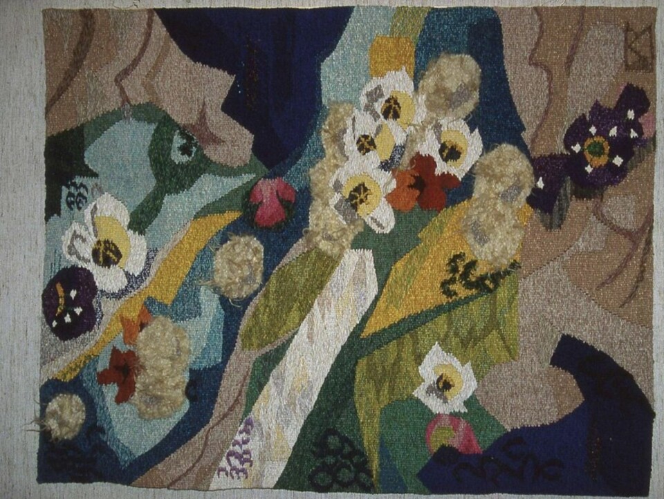 Kunstner Bjørg G. Måseide etterlyste kunstverket «Drøm om sommer» i avisa i april i fjor.