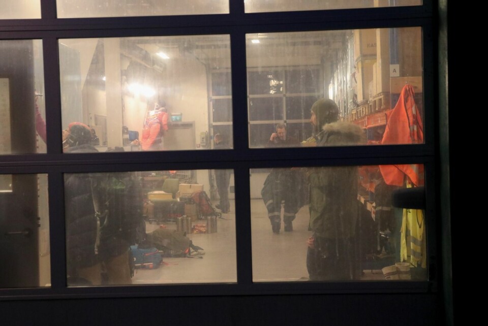 Røde Kors har samlet mannskaper fra flere instanser, og en aksjon var under utarbeidelse da Svalbardposten var der torsdag ettermiddag.