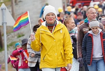 <span class="font-weight-bold" data-lab-font_weight_desktop="font-weight-bold">Stolt: </span>Initiativtaker til Longyearbyen Pride, Lene Jeanette Dyngeland. <span class="font-weight-bold" data-lab-font_weight_desktop="font-weight-bold">Stolt: </span>Initiativtaker til Longyearbyen Pride, Lene Jeanette Dyngeland.