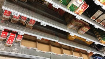 Butikken gikk tom for enkelte varegrupper torsdag ettermiddag. Fredag er det fylt på med nye varer igjen forsikrer Strømnes. Butikken gikk tom for enkelte varegrupper torsdag ettermiddag. Fredag er det fylt på med nye varer igjen forsikrer Strømnes.