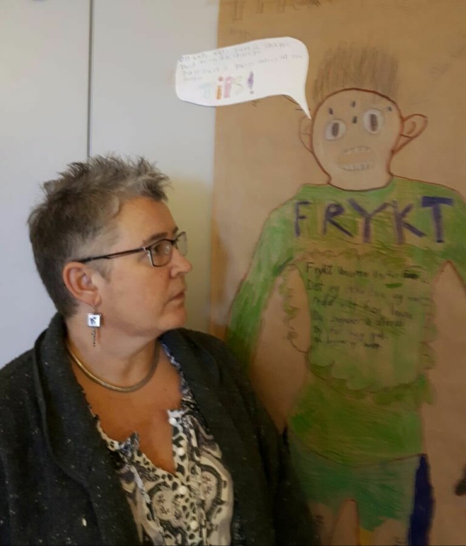 Hilde Henningsen er Longyearboer, lærer og næringsdrivende. Hilde Henningsen er Longyearboer, lærer og næringsdrivende.