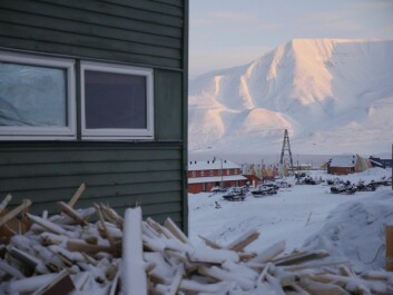 Hiorthfjellet blir mens det menneskelige forandrer seg. Hiorthfjellet blir mens det menneskelige forandrer seg.
