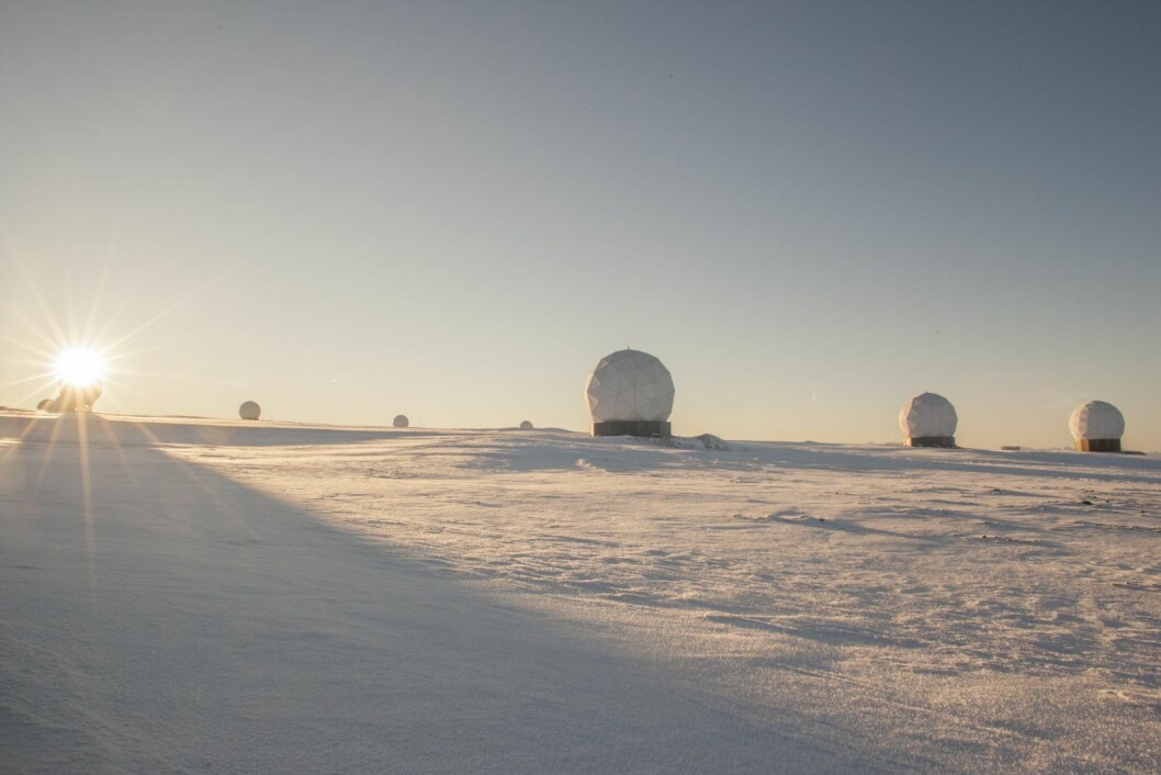 PLATÅBERGET: Svalsat-anlegget skulle styre flere hundre Oneweb-satelitter. Nå er Oneweb konkurs. PLATÅBERGET: Svalsat-anlegget skulle styre flere hundre Oneweb-satelitter. Nå er Oneweb konkurs.