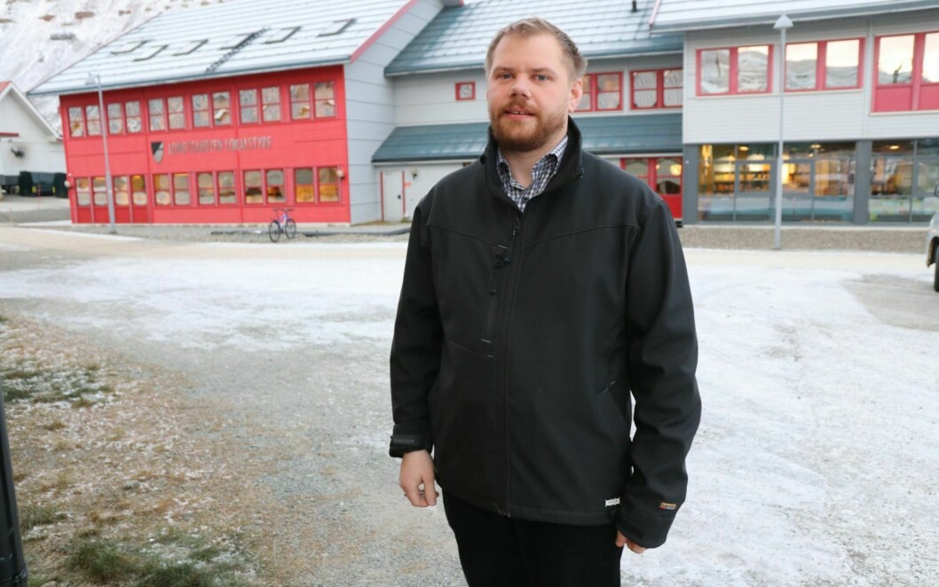 SOM VENTET: Kjetil Figenschou, nestleder i Lokalstyret og leder i Høyre i Longyearbyen, er lovet svar på Svalbards krisepakke-støtte på 180 mill. senere denne måneden.