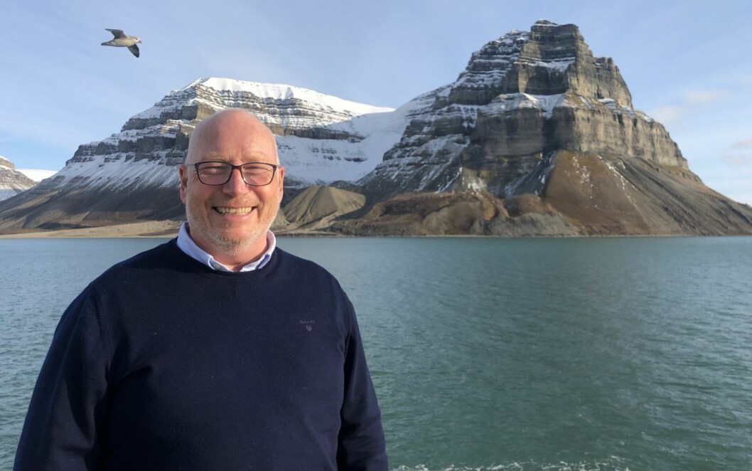 STRÅLENDE: Ronny Strømnes, styreleder i Visit Svalbard, er fornøyd med å få åpningsdato for Svalbard. STRÅLENDE: Ronny Strømnes, styreleder i Visit Svalbard, er fornøyd med å få åpningsdato for Svalbard.