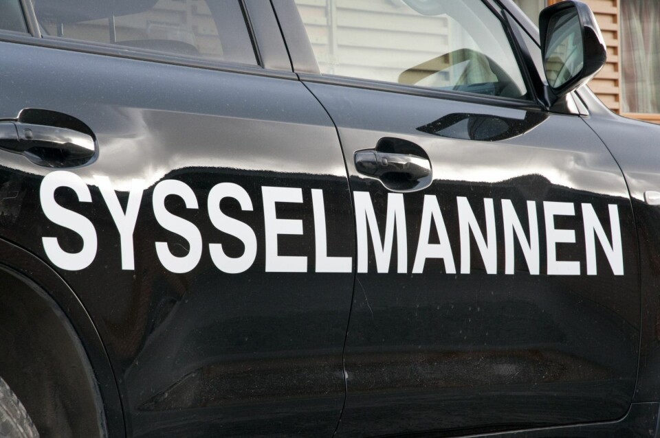 UTLENDINGSSTOPP: Utlendinger kan for tiden ikke reise til fastlandet, presiserer Sysselmannen. UTLENDINGSSTOPP: Utlendinger kan for tiden ikke reise til fastlandet, presiserer Sysselmannen.