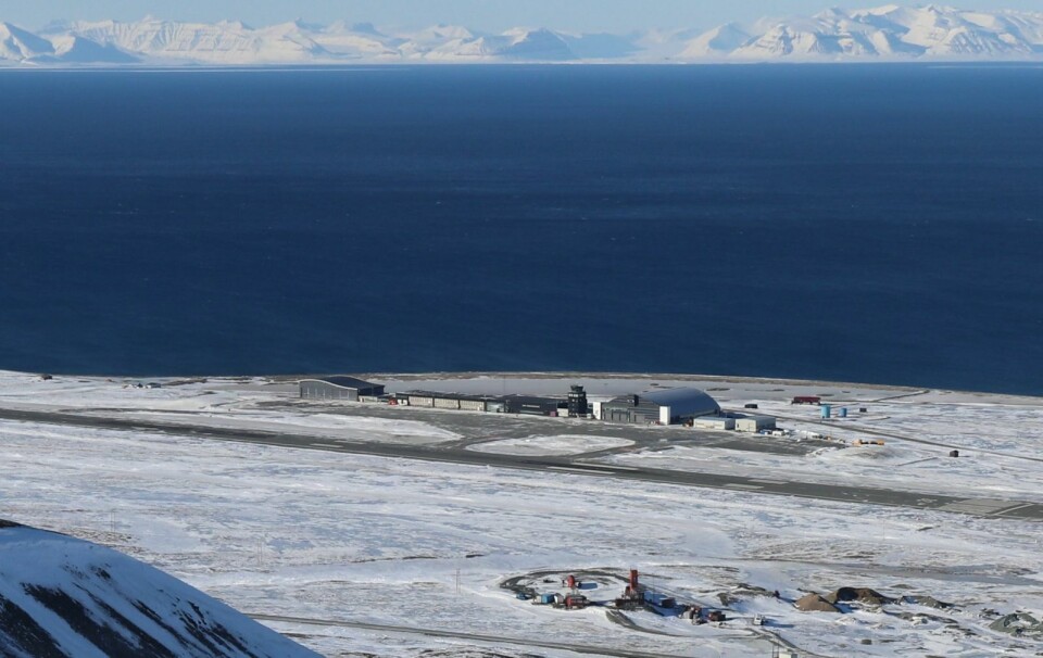 22 OM DAGEN: Gjennomsnittlig antall daglige flypassasjerer til Longyearbyen er 22 hittil i mai. 22 OM DAGEN: Gjennomsnittlig antall daglige flypassasjerer til Longyearbyen er 22 hittil i mai.