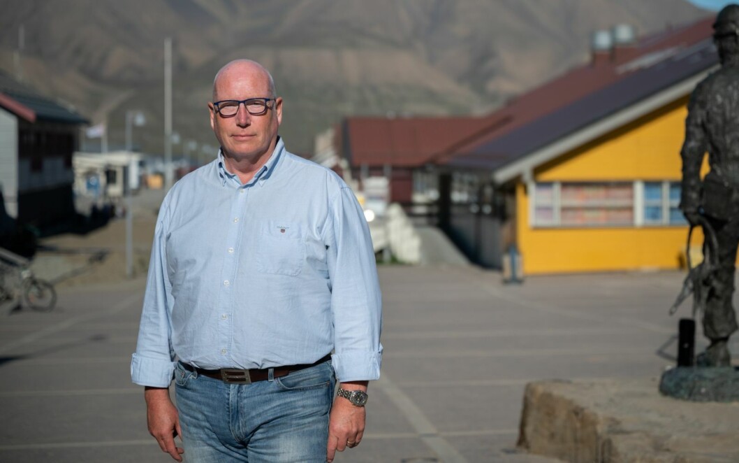 Styreleder i Visit Svalbard, Ronny Strømnes, er redd for at turisttallene kommer til å fortsette å synke. Styreleder i Visit Svalbard, Ronny Strømnes, er redd for at turisttallene kommer til å fortsette å synke.