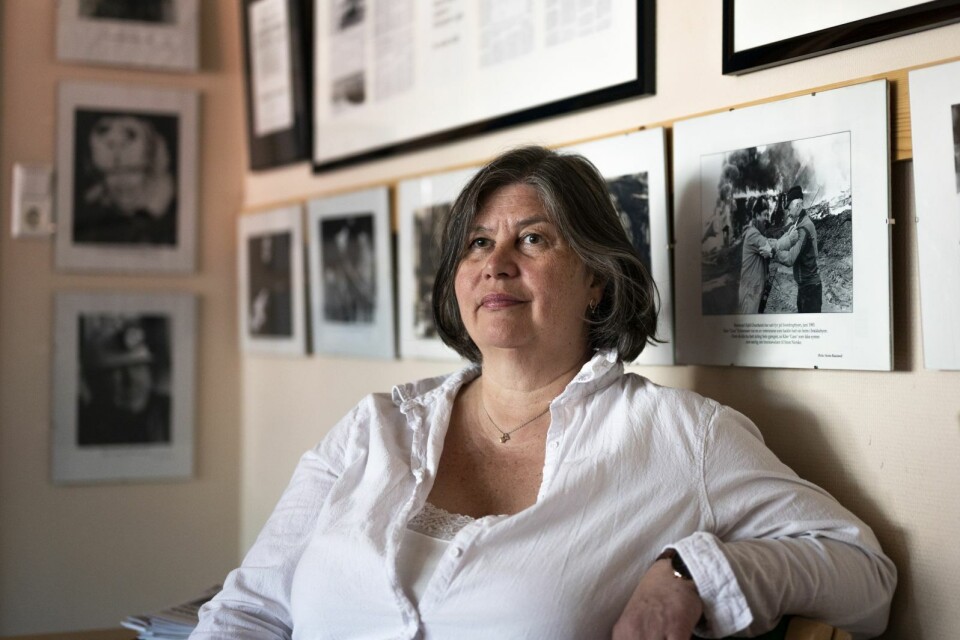 Redaktør Hilde Røsvik oppfordrer alle til å følge smittevernreglene nøye nå når mange kommer tilbake fra ferie på fastlandet.