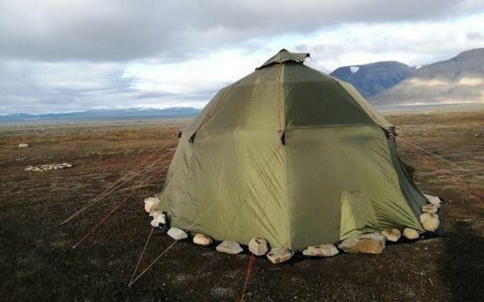 Mitt telt lå kun et steinkast fra teltet som ble angrepet.