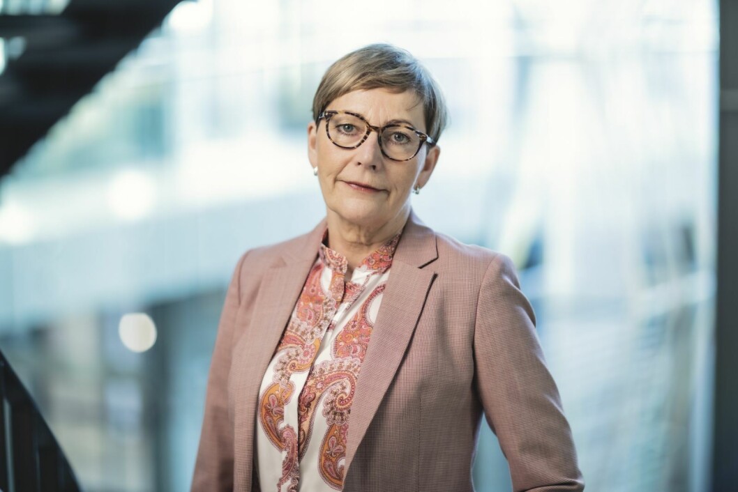 DRO TIL SVALBARD: Konsernsjef Liv Ulriksen i Sparebank1 Nord-Norge (SNN) var mandag og tirsdag i møter med Longyearbyen lokalstyre og Sysselmannen etter at SNN torsdag kunngjorde at de legger ned Svalbards eneste bankfilial. DRO TIL SVALBARD: Konsernsjef Liv Ulriksen i Sparebank1 Nord-Norge (SNN) var mandag og tirsdag i møter med Longyearbyen lokalstyre og Sysselmannen etter at SNN torsdag kunngjorde at de legger ned Svalbards eneste bankfilial.