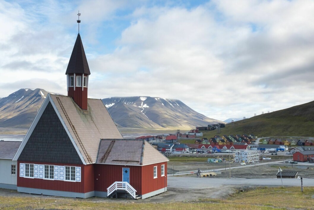 Svalbard kirke er under ombygging og julegudstjenestene må flyttes.