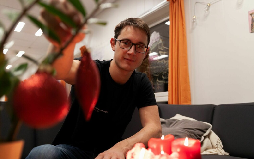 Max Nüßle er student og bor på Sjøskrenten. Han er en av studentene som skal feire jul i Longyearbyen.