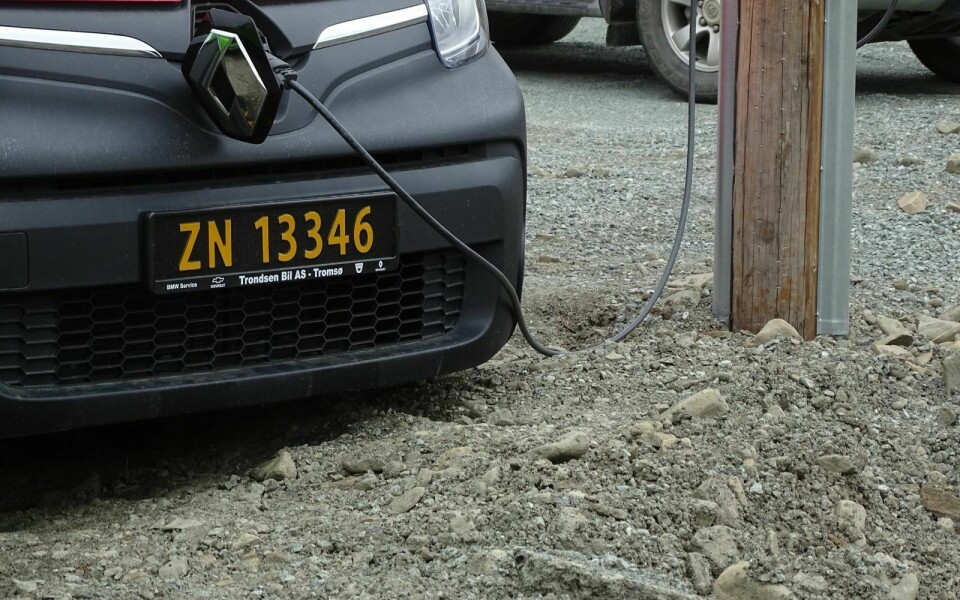 TOVEIS: I fremtiden kan elbilene også bidra med strøm til nettet i Longyearbyen.