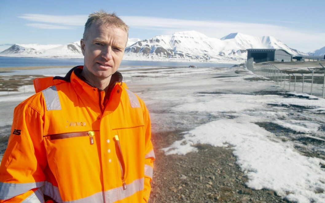 KAMPKLAR: Carl-Einar Ianssen er forberedt på å gå rettens vei for å få beholde isbjørnskinnet som har vært i familien siden 70-tallet.