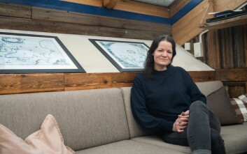 Renate Pedersen, daglig leder i Basecamp Explorer Spitsbergen, håper at nordmenn har ventet med å bestille årets sommerferie.
