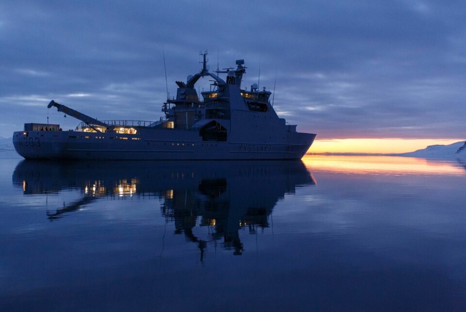 KV «Svalbard» i Billefjorden. KV «Svalbard» i Billefjorden.