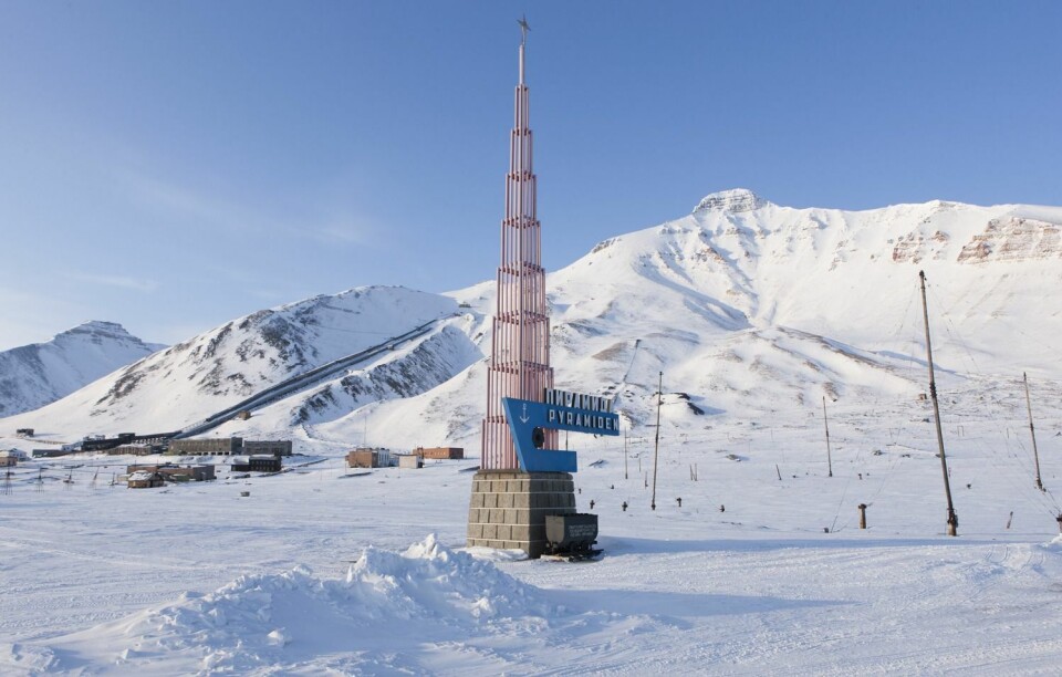 Pyramiden viste seg fra sin beste side denne påsken, med nyåpnet hotell og strålende vær.