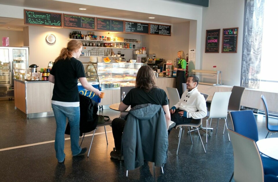 Gikk med tap: Det har vært få besøkende i kafeen Rabalder i kulturhuset.