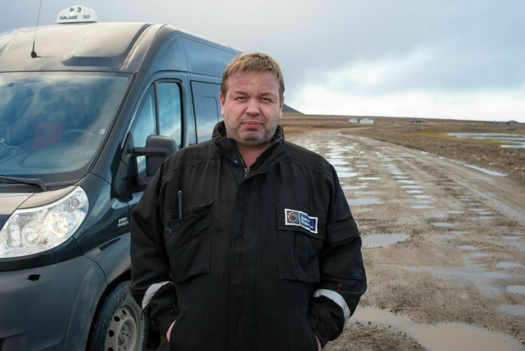 Daglig leder for Svalbard Buss og Taxi, Rune Moen, synes veiene i Longyearbyen var bedre før.