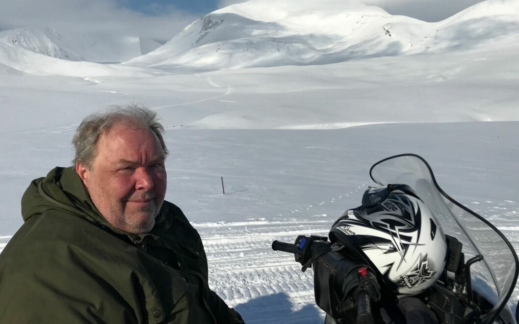 Arnstein Skaare, medlem av Svalbard Arbeiderparti. Arnstein Skaare, medlem av Svalbard Arbeiderparti.
