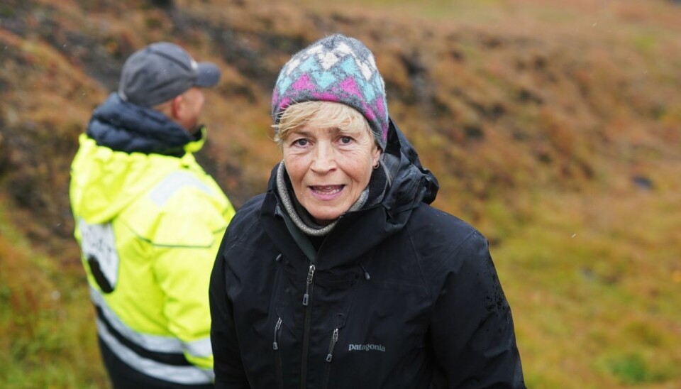Biolog og forsker Eva Fuglei har flere råd til hvordan vi bør ferdes i Svalbards natur.
