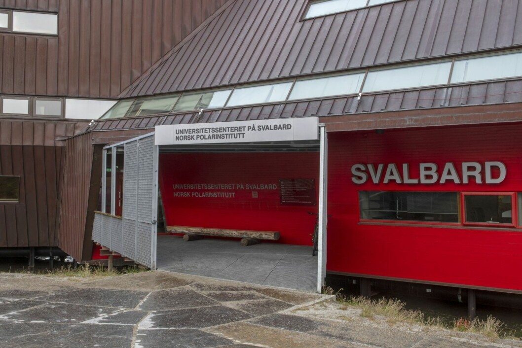 KORONA-TILTAK: Studenter og ansatte med ved Unis har korona-symptomer og skal testes. KORONA-TILTAK: Studenter og ansatte med ved Unis har korona-symptomer og skal testes.