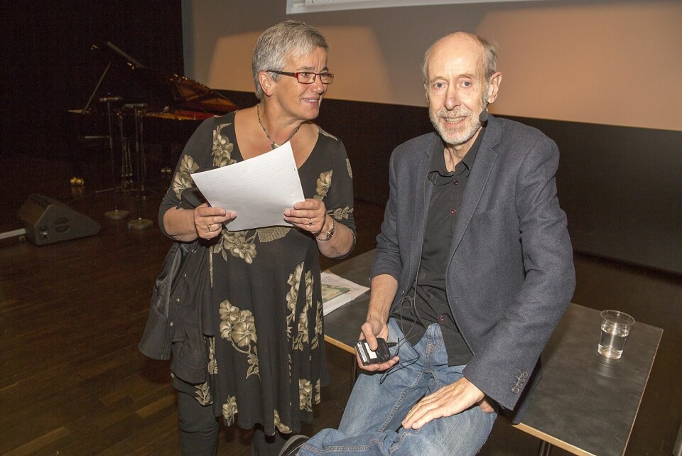 Anne Ellingsen beskriver mobbetemaet som veldig viktig, og hyret derfor professor Erling Roland til å forelese om problemet for sine ansatte.