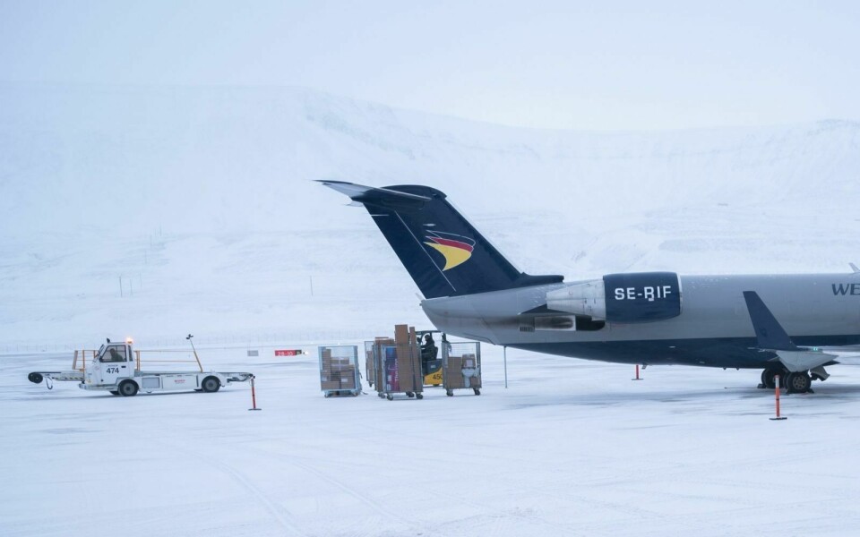 Nasjonal kommunikasjonsmyndighet ber Longyearbyen lokalstyre svare ut spørsmål om svalbardtillegget på post.