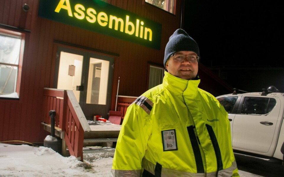 Utfordringer: Daglig leder i Assemblin Ryno Hansen tror det kan bli vanskelig å drive helårsvirksomhet uten bedre samarbeid med Store Norske. Utfordringer: Daglig leder i Assemblin Ryno Hansen tror det kan bli vanskelig å drive helårsvirksomhet uten bedre samarbeid med Store Norske.