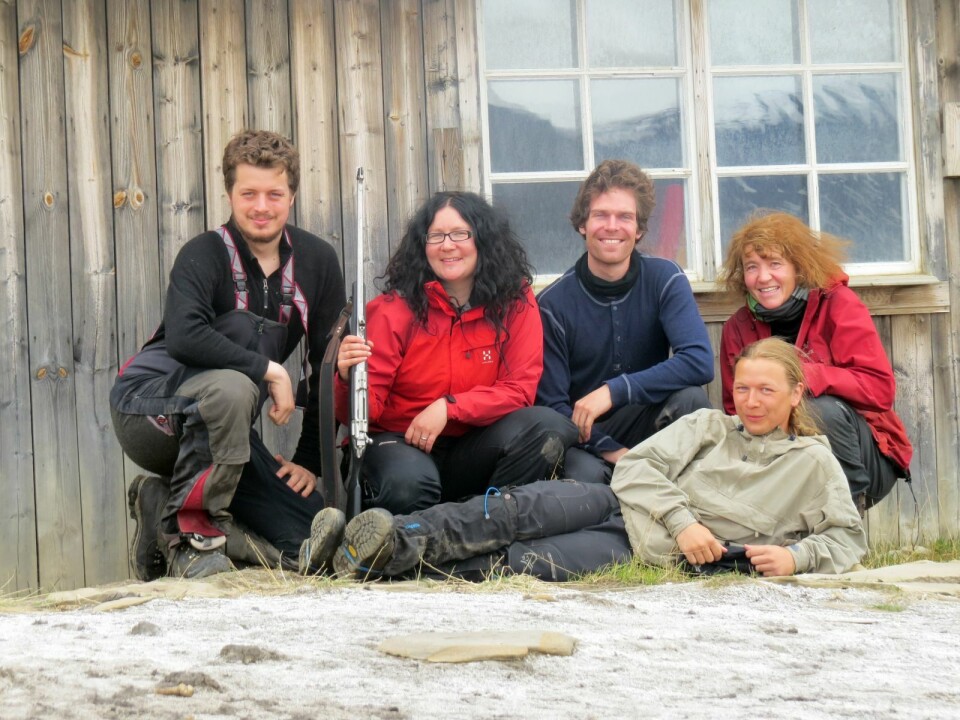 Tellelaget til NP: Vincent Carrier, Aino Kokkonen, Torgeir Kismul Matre og Åshild Ønvik Pedersen med Lukasz Ulbrych liggende foran. Tellelaget til NP: Vincent Carrier, Aino Kokkonen, Torgeir Kismul Matre og Åshild Ønvik Pedersen med Lukasz Ulbrych liggende foran.