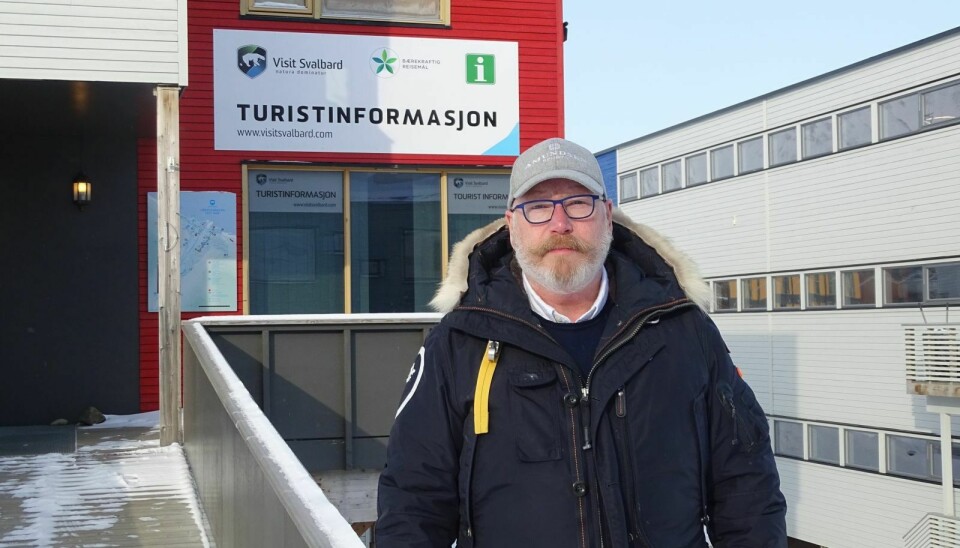 Styreleder Ronny Strømnes i Svalbard Reiselivsråd sier at styret har vedtatt å opprettholde henstillingen.