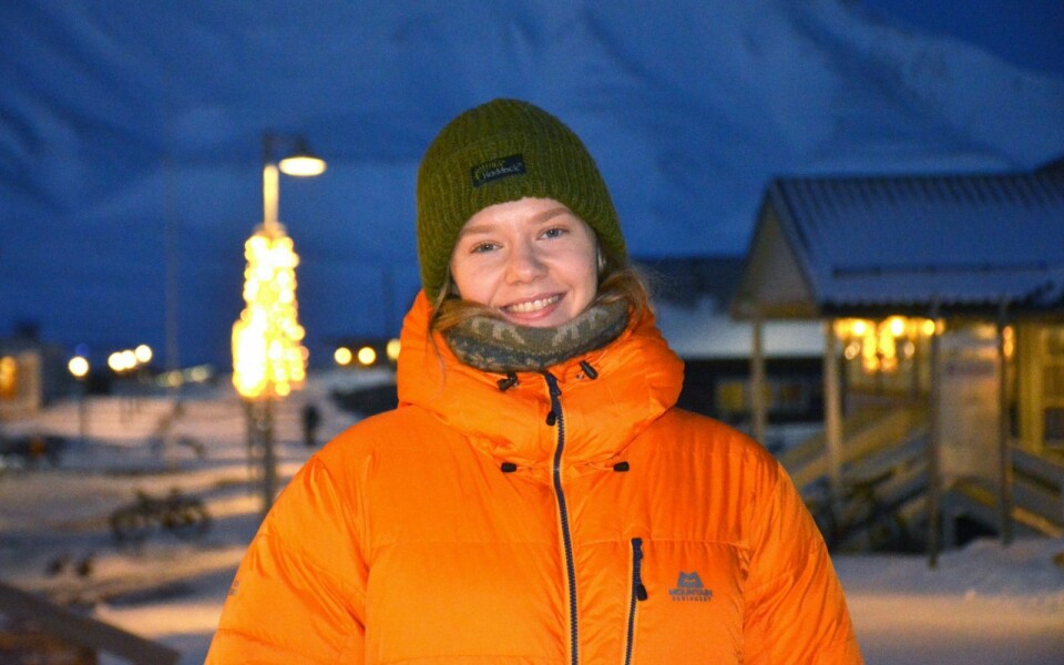 Naturen: Da Jenny Osen (25) kom til Svalbard ble førsteinntrykket sterkt preget av øyas majestetiske natur. Et inntrykk som fortsatt er like relevant et halvt år senere.