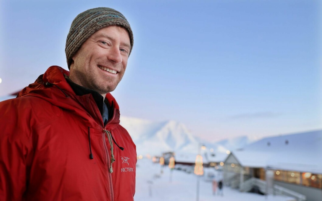 – Jo mer man får vite om Svalbard, jo vanskeligere er det å flytte herfra, sier Carl-Martin Schönning.