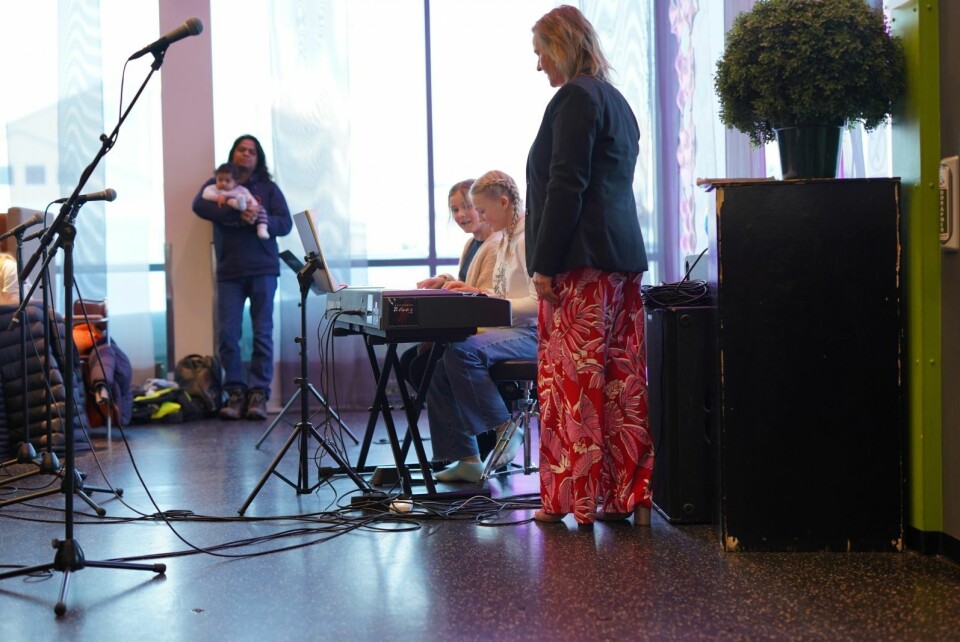 Piano: Fire pianohender var ingen utfordring. Piano: Fire pianohender var ingen utfordring.