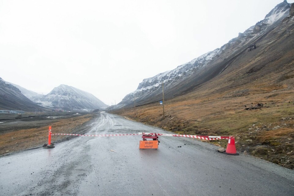 Vei 300 opp til Huset er stengt igjen.