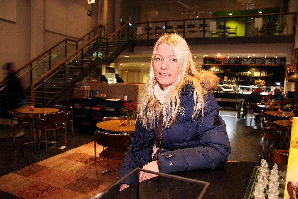 Lobbykafé: Rabalder blir den nye hovedinngangen til Næringsbygget og det kommende biblioteket. Eiendomssjef Mette Østby gleder seg, og er klar til å gå igang med prosjektet. Lobbykafé: Rabalder blir den nye hovedinngangen til Næringsbygget og det kommende biblioteket. Eiendomssjef Mette Østby gleder seg, og er klar til å gå igang med prosjektet.