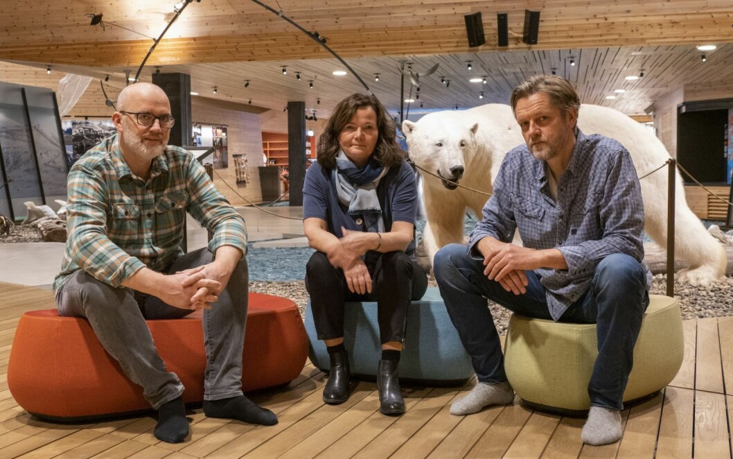Benytt muligheten: Daglig leder Ronny Brunvoll i Visit Svalbard (f.v.), styreleder Terje Aunevik i Svalbard næringsforening og administrerende direktør Frigg Jørgensen i cruiseorganisasjonen Aeco gjør i dette leserinnlegget oppmerksom på hva de nye reguleringer kan innebære. Benytt muligheten: Daglig leder Ronny Brunvoll i Visit Svalbard (f.v.), styreleder Terje Aunevik i Svalbard næringsforening og administrerende direktør Frigg Jørgensen i cruiseorganisasjonen Aeco gjør i dette leserinnlegget oppmerksom på hva de nye reguleringer kan innebære.