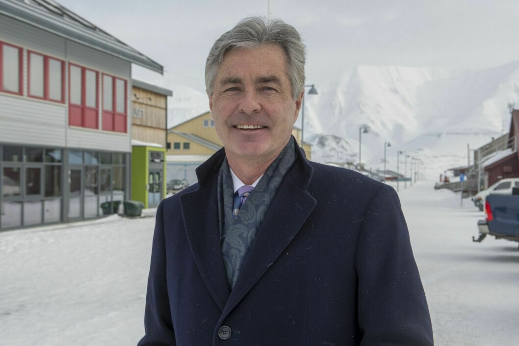 Ambassadør Kenneth Braithwaite var på Svalbard for første gang denne uken. Det blir ikke siste gang, lover han.