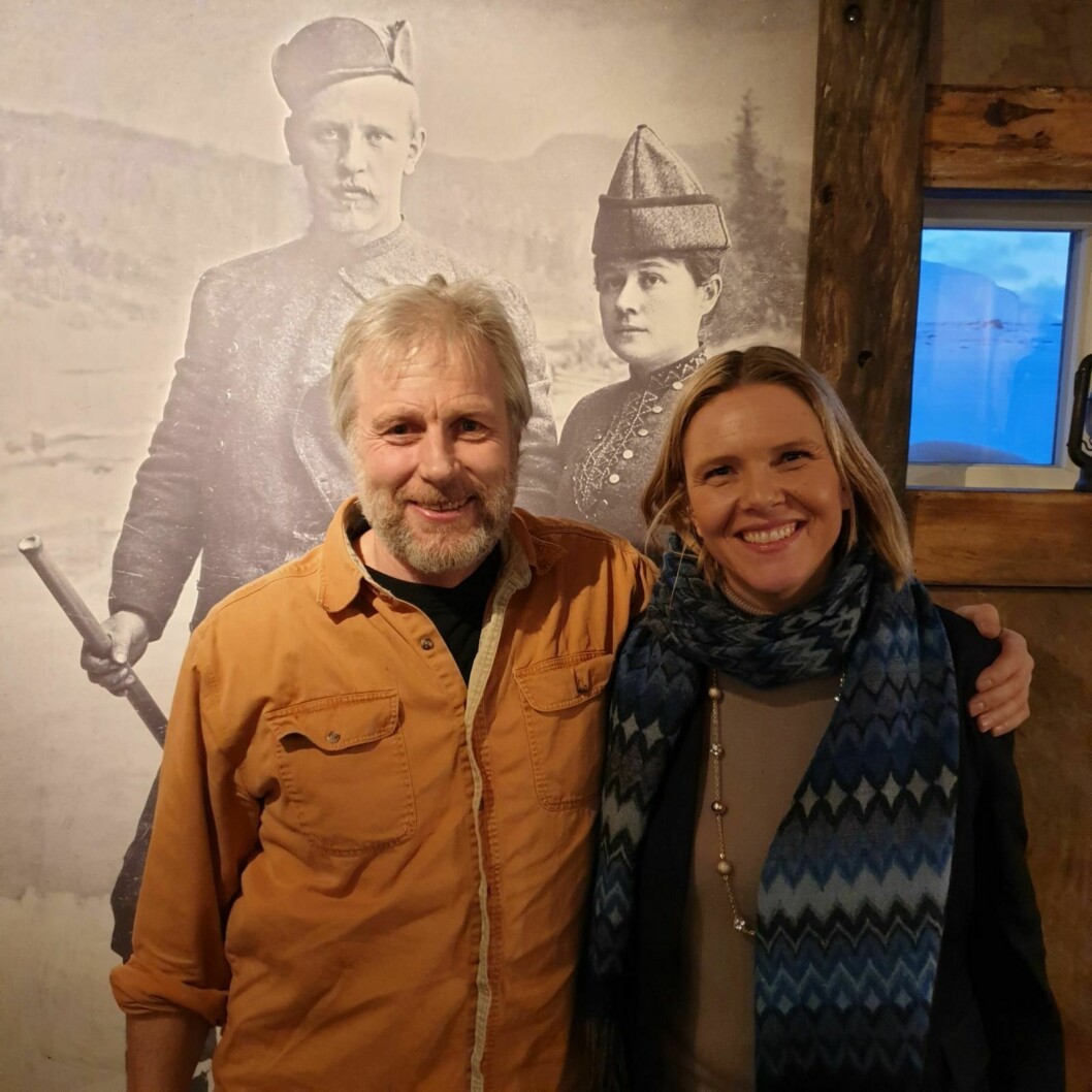 KLAR FOR VALG: Jørn Dybdahl tok imot Sylvi Listhaug da hun besøkte Svalbard denne uka. Samtidig ble det klart at han stiller som partiets toppkandidat ved årets valg.
