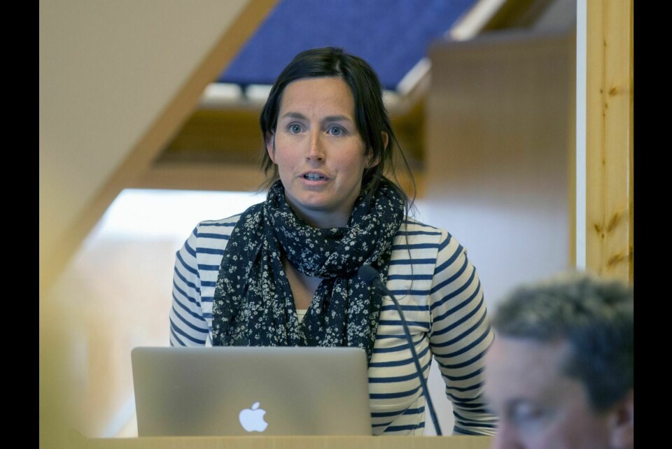 Elise Strømseng har tatt over ledervervet i Svalbard Arbeiderparti. Hun ønsker ikke å kommentere hvorvidt hun er aktuell for å stille som kandidat til å bli lokalstyreleder.