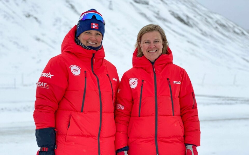 SKIMARATON: Daglig Leder i Svalbard turn Elisabeth Johannessen og rennleder Heidi Harviken sier de gleder seg til årets skimaraton, og melder om svært bra føre i Todalen.