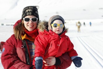 <strong class="nf-o-text--strong">Kom for å heie:</strong> Ingeborg Runde Bakkeland var på hytta ved Gruve 7 i helgen. Når da skimaratonet skulle avholdes i Todalen måtte de innom for å kikke og heie deltakerne. <strong class="nf-o-text--strong">Kom for å heie:</strong> Ingeborg Runde Bakkeland var på hytta ved Gruve 7 i helgen. Når da skimaratonet skulle avholdes i Todalen måtte de innom for å kikke og heie deltakerne.