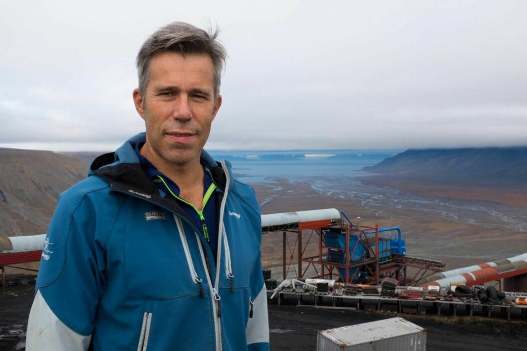 Per Nilssen (50) har fantastisk utsikt fra Gruve 7 hvor han til daglig jobber som gruvesjef.