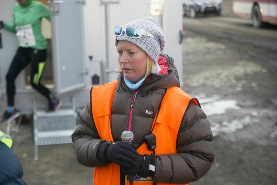 Nina Lines, daglig leder i Svalbard Turn, har ikke oversikt fredag morgen over hvor mange av deltagere på Svalbard Skimaraton som er rammet av pilotstreiken i SAS.