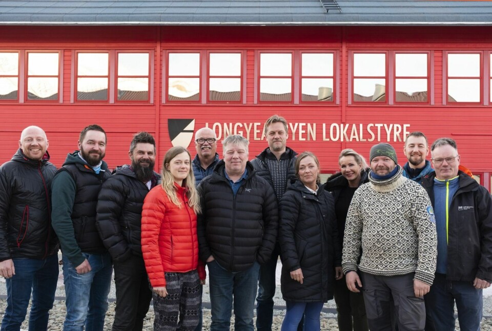 Her er noen av listekandidatene samlet.Fra venstre Oddmund Rønning, Thomas Nilsen, Trond Strugstad, Karine Hauan, Lasse Stener Hansen, Håvar Fjerdingøy, Terje Aunevik, Helle Jakobsen, Randi Johnsen, Robert Nilsen, Eivind Trondsen og André Jenssen.