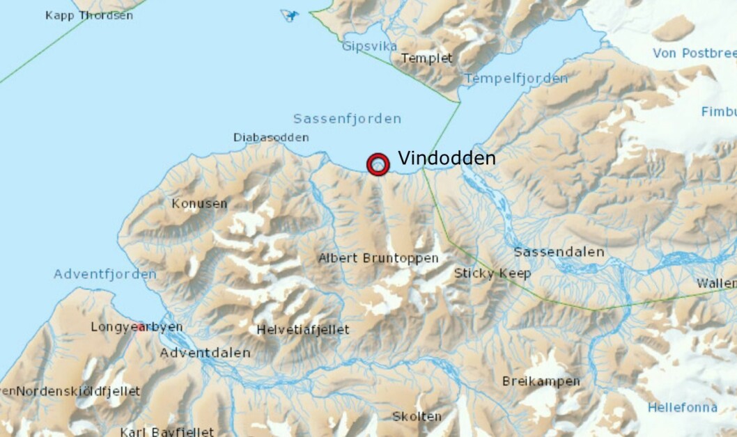 En kvinne veltet på skuter på Vindodden fredag kveld. Hun ble hentet og fraktet til sykehus. En kvinne veltet på skuter på Vindodden fredag kveld. Hun ble hentet og fraktet til sykehus.