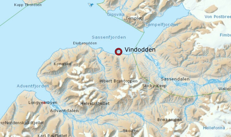 En kvinne veltet på skuter på Vindodden fredag kveld. Hun ble hentet og fraktet til sykehus. En kvinne veltet på skuter på Vindodden fredag kveld. Hun ble hentet og fraktet til sykehus.