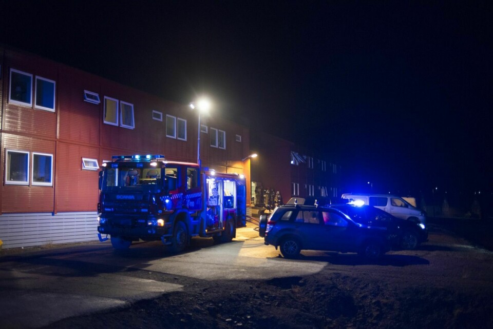 Brannvesenet fikk raskt slokket brannen i hybelbygget som eies av Longyearbyen boligeiendom.